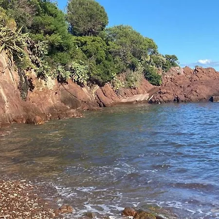 度假居 Beachfront Villa, 3 Beds Walking Distance To Beaches With Superb Views *
